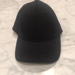 COPY - Lululemon baller hat